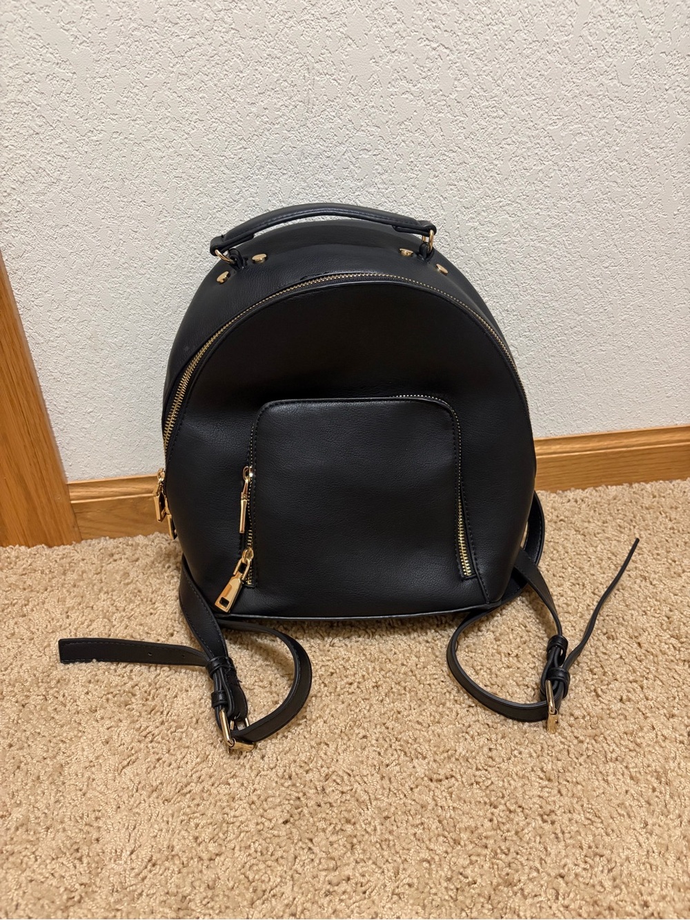 Classic Black Non Leather Backpack - Sleek Everyday Bag